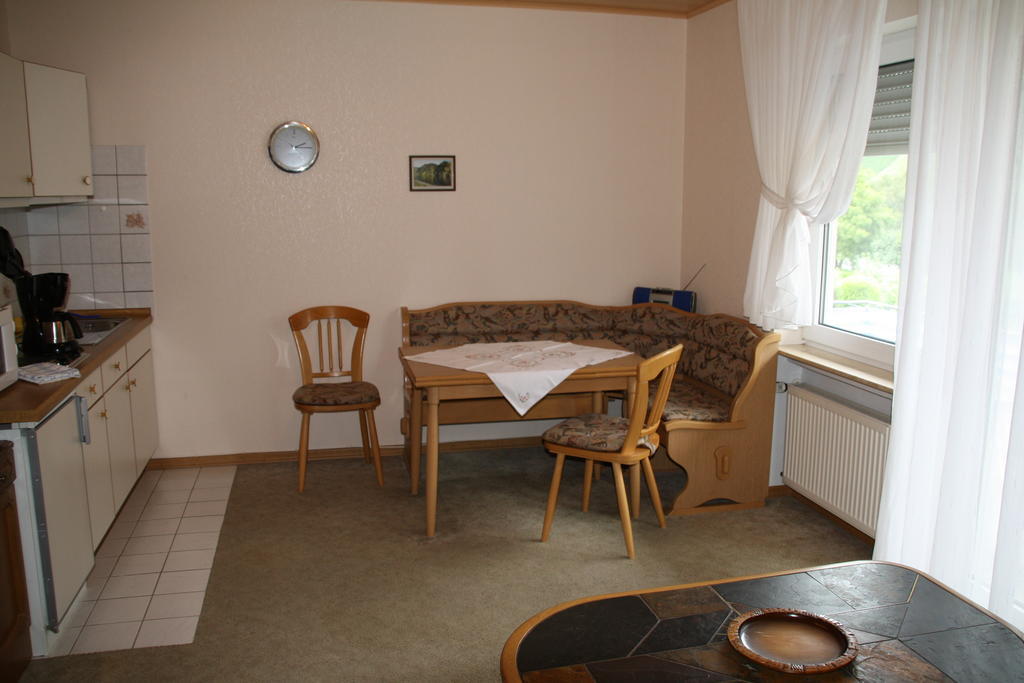 Haus Klosterblick Kröv Kamer foto